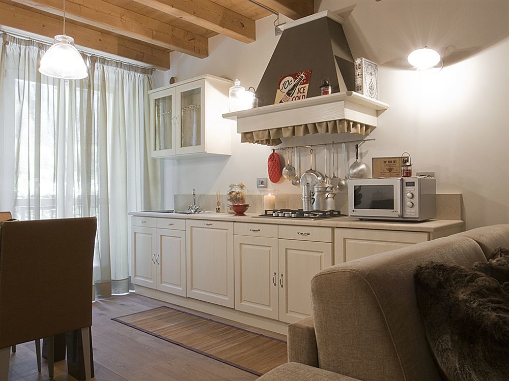 Ar Mountains Lodge Villachiara ブランツィ エクステリア 写真